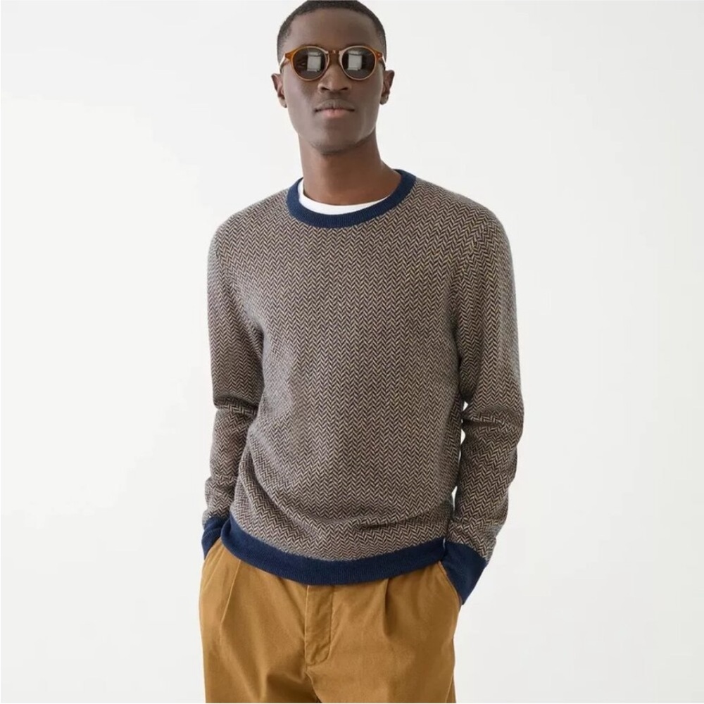 J. Crew Men’s Herringbone Jacquard Navy and Tan Cashmere Sweater— Size Small